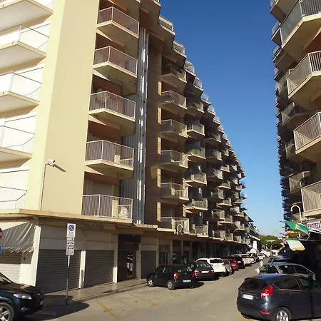 Apartment Centro Commerciale Lido di Jesolo